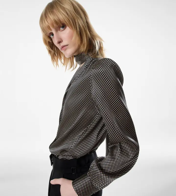 LONG SLEEVE V-NECK LAVALLIERE SILK BLOUSE BLACK/WHITE online